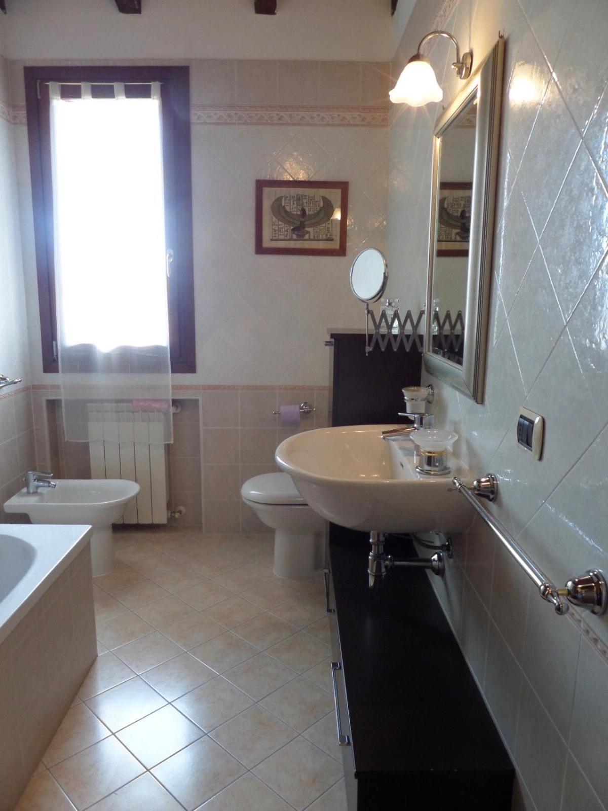 La Locanna Hotel Serramazzoni Екстериор снимка