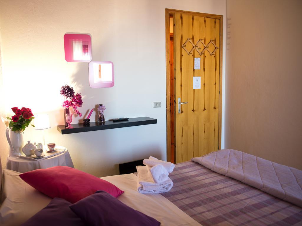 La Locanna Hotel Serramazzoni Екстериор снимка